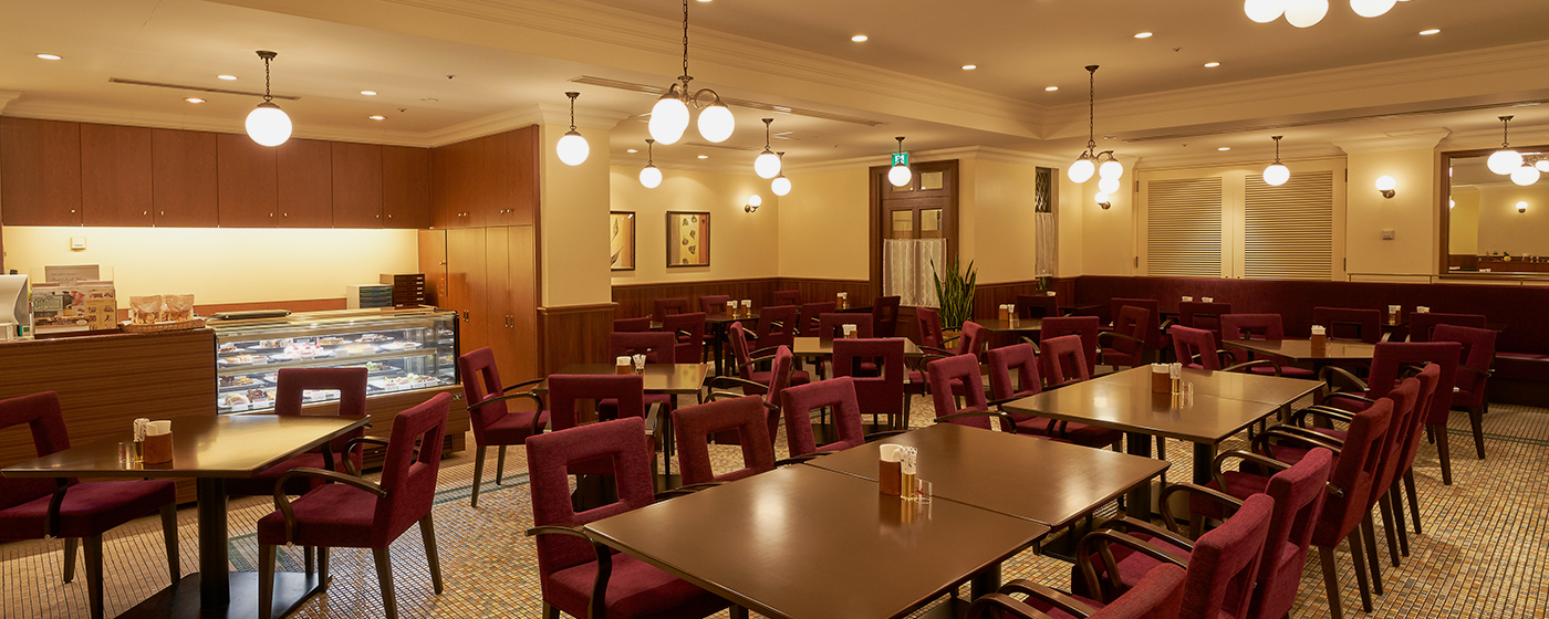 如水会館 カフェ＆パブ マーキュリーの店内の雰囲気