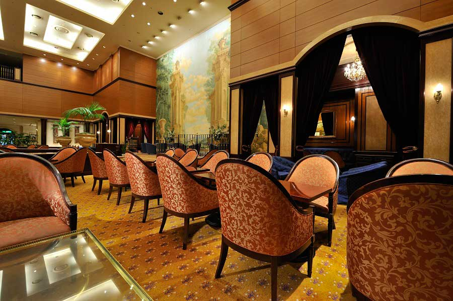 第一ホテル東京「ロビーラウンジ」の店内の雰囲気